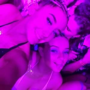 Meet your Posher, Jade